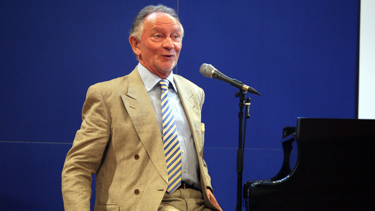 Phil Coulter to perform two shows in Westport