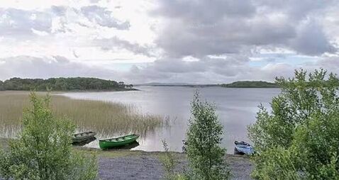 ‘Buck naked’ man spotted watching families through binoculars at Mayo bathing spot