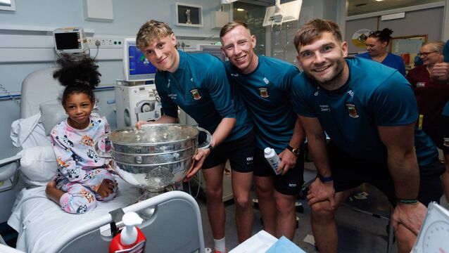 Mayo players bring joy to Children's Hospital