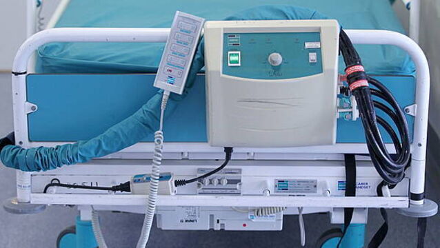 Trolley watch: 457 patients waiting for hospital beds across Ireland