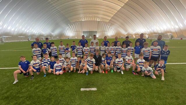 <p>Ross and his teammates with Connacht GAA CEO John Prenty in the new Air Dome.</p>