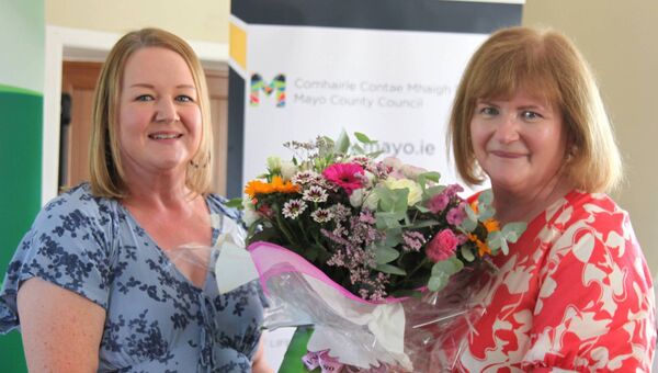 Leona Nestor, Ballyglass Community Council pictured presenting flowers to Geraldine Leneghan of Community Futures at the recent open day at Ballyglass Centre. Leona Nestor, Ballyglass Community Council pictured presenting flowers to Geraldine Leneghan of Community Futures at the recent open day at Ballyglass Centre.