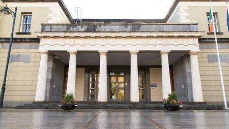 Rural legal firms in danger of 'terminal decline'