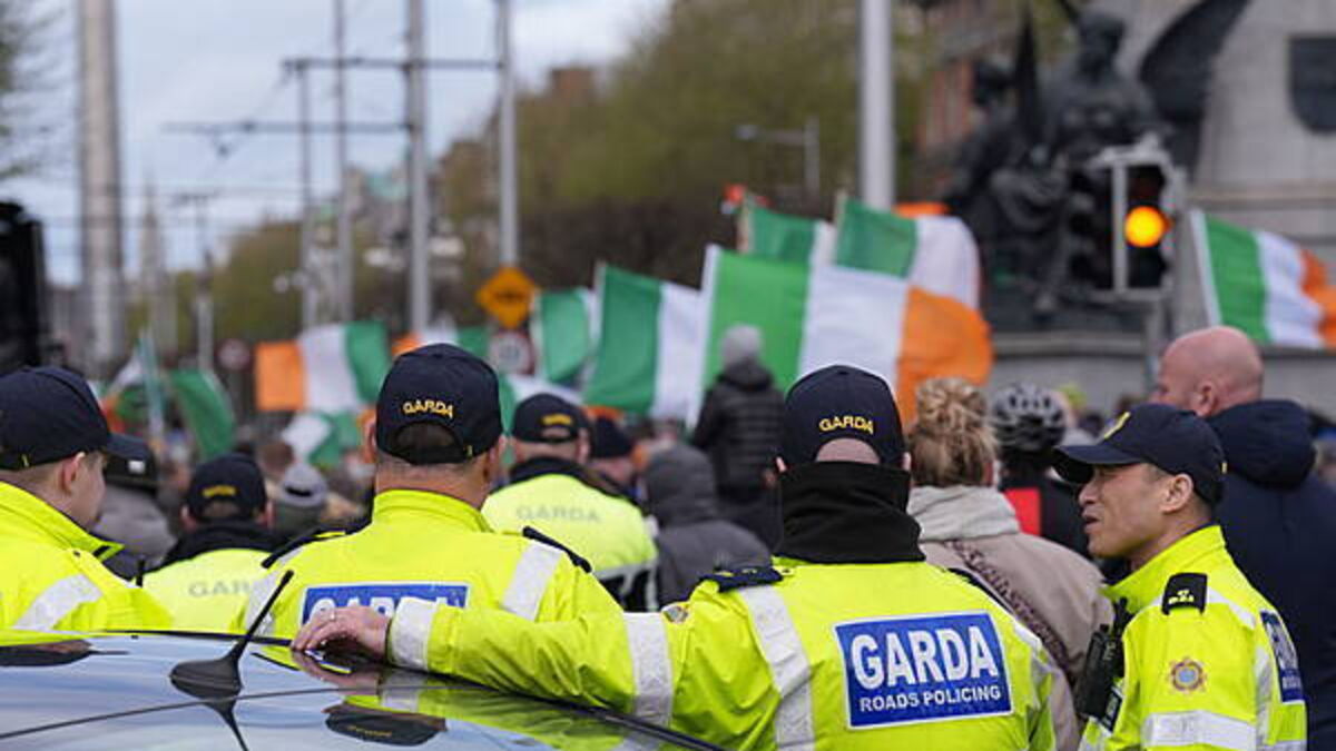 Tensions around lifting of government fuel supports with protest memories fresh
