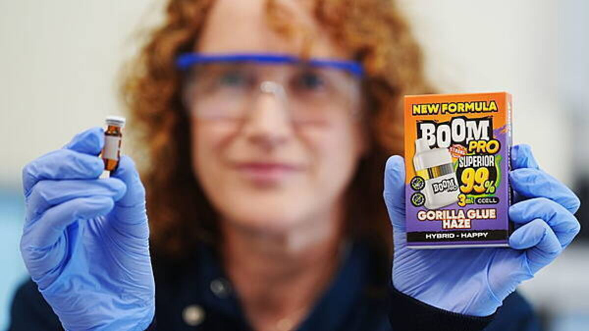 Stronger regulation of vape products urged after synthetic cannabinoids found