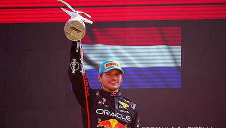 Max Verstappen ends switch speculation by signing new long-term Red Bull deal