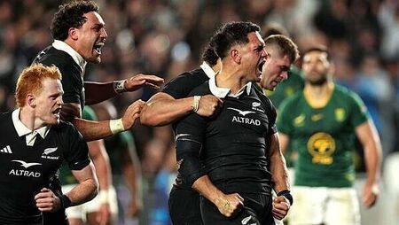New Zealand forced into late change for first test against Springboks