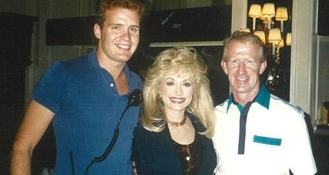 Mayo man’s special memory of meeting Dolly Parton in Chicago