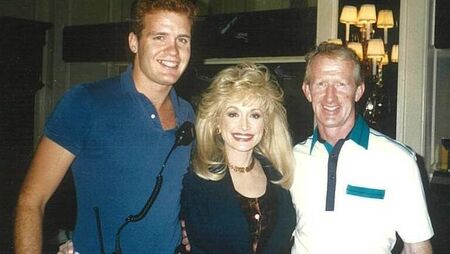 Mayo man’s special memory of meeting Dolly Parton in Chicago