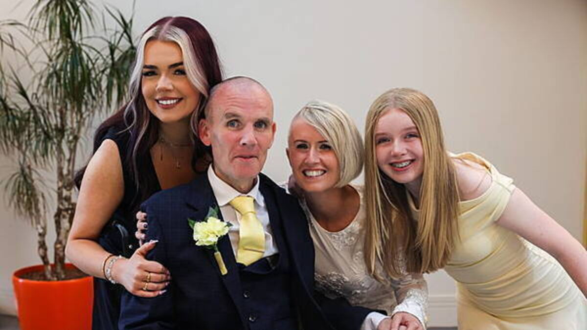 Woman grateful for ‘gift’ of wedding to late husband in hospice