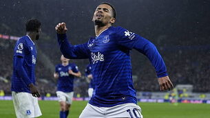 Arsenal edge past Aston Villa thanks to Bukayo Saka winner