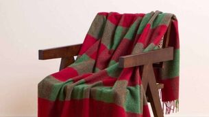 <p>The green and red Mayo throw will be on sale from 9am on Friday, September 25. Photo: FOXFORD. </p> <p>The green and red Mayo throw will be on sale from 9am on Friday, September 25. Photo: FOXFORD. </p>