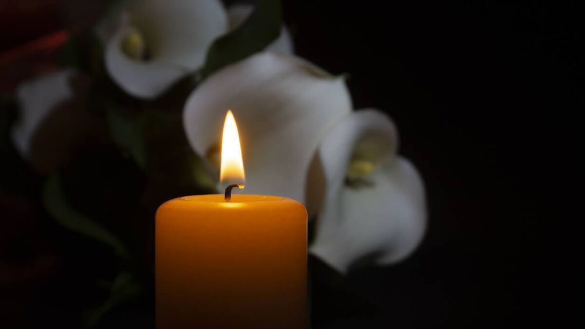 Meeting adjourned as mark of respect following recent deaths