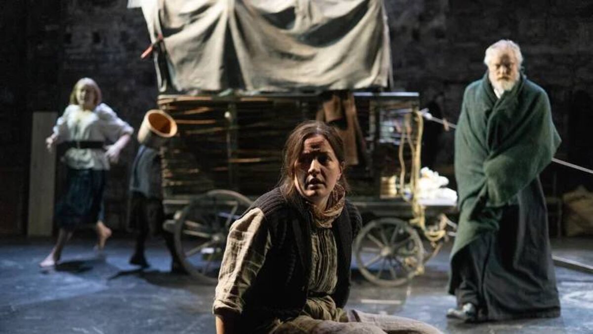 Blue Raincoat theatre returns to Ballina