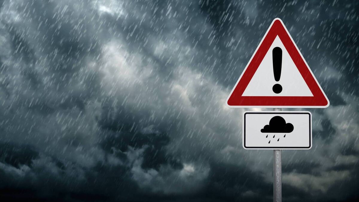 Storm Austen: Status yellow wind and rain warnings issued