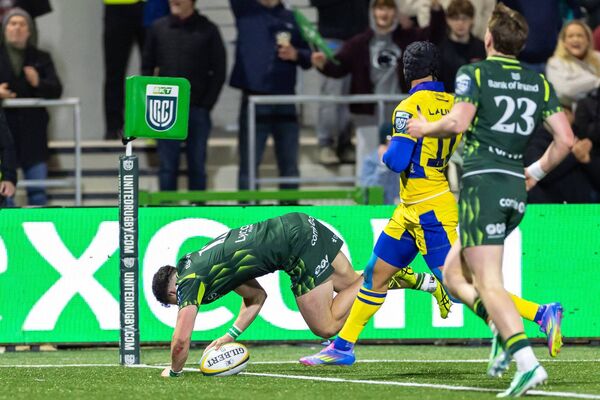Connacht’s Harry West scores a try. Picture: INPHO/Morgan Treacy